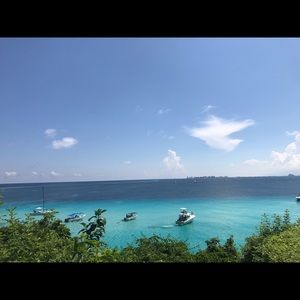 Meet your Posher, Ananthony